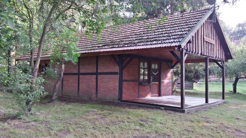 Ferienhaus Am Waeldchen Uelsen Exterior photo
